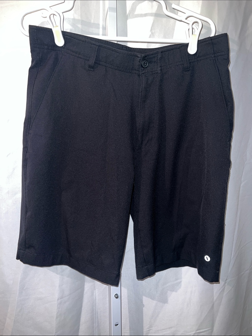 Xersion Black Flat-Front Men's Shorts